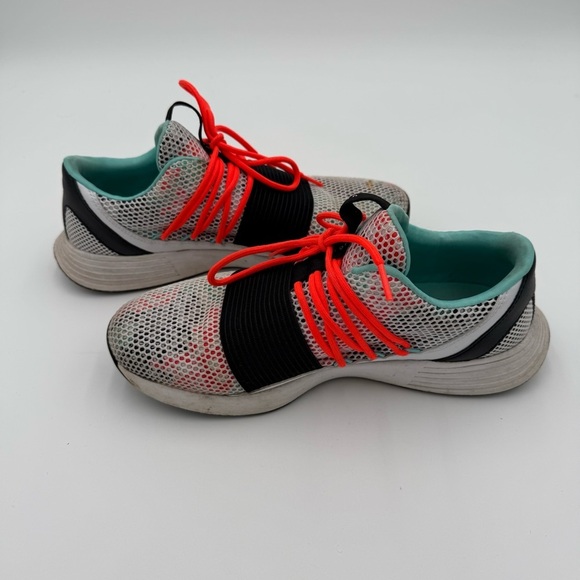 Under Armour Breathe Colorful Strappy Gym Lace Up Tennis Shoes Sneakers Size 8.5 - Picture 8 of 9
